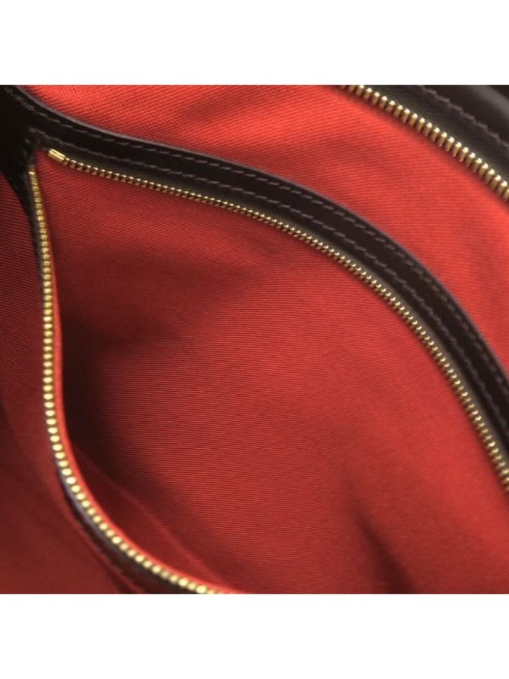 Louis Vuitton Damier Chelsea Messenger - Picture 8 of 9